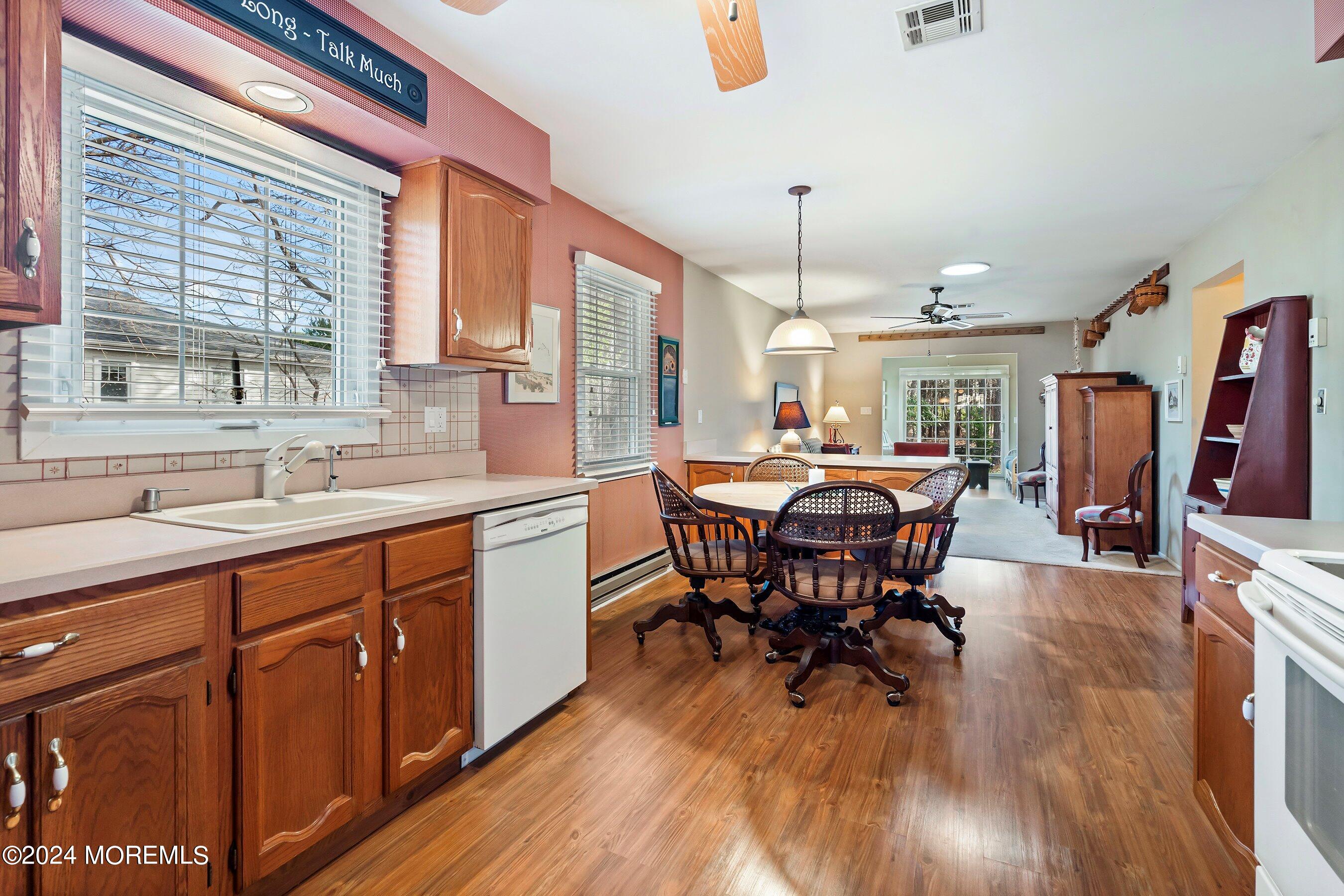 74 Meadowbrook Road Brick, NJ 08723 - Photo 12 of 35 14-Kitchen 1E
