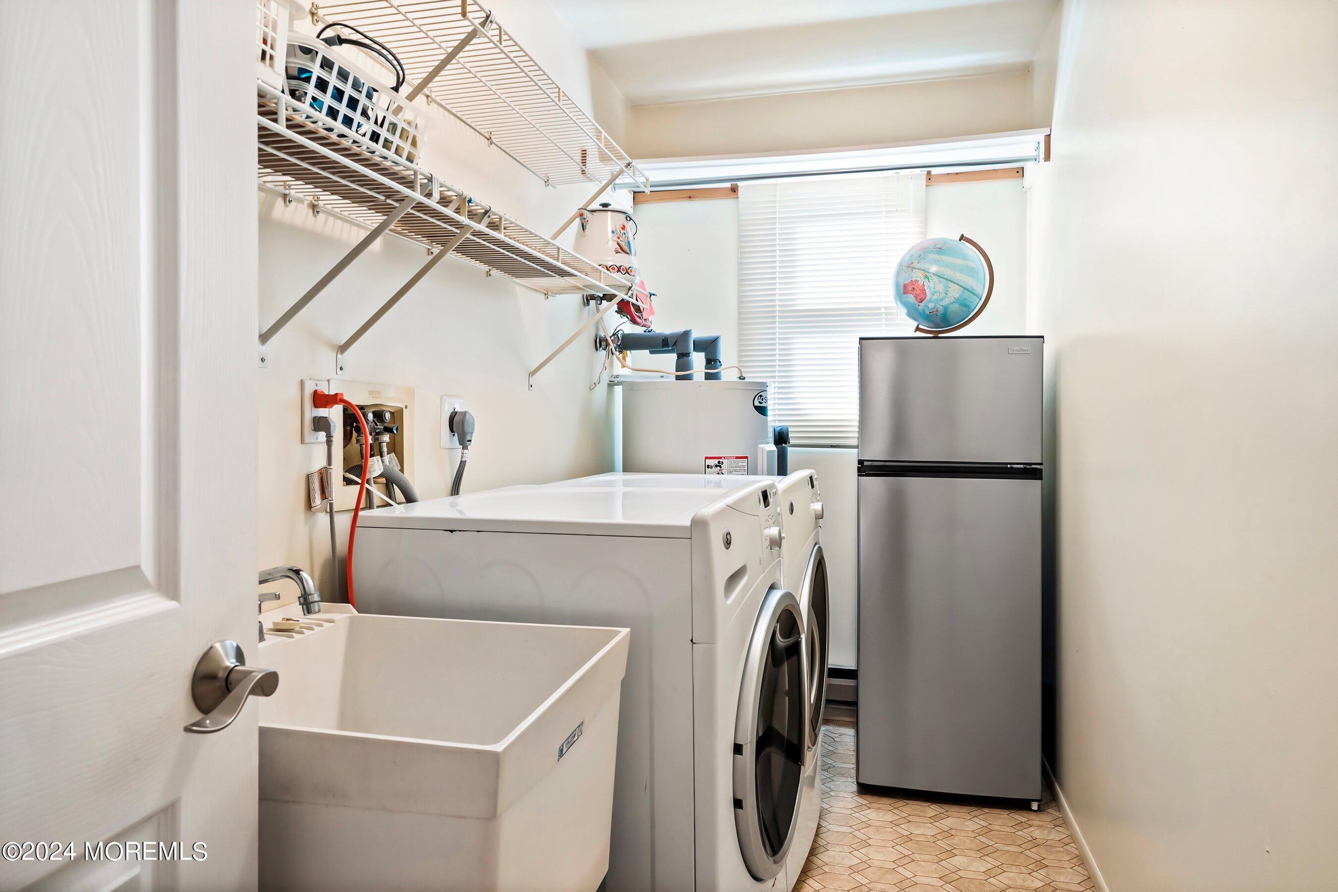 74 Meadowbrook Road Brick, NJ 08723 - Photo 24 of 35 18-Laundry