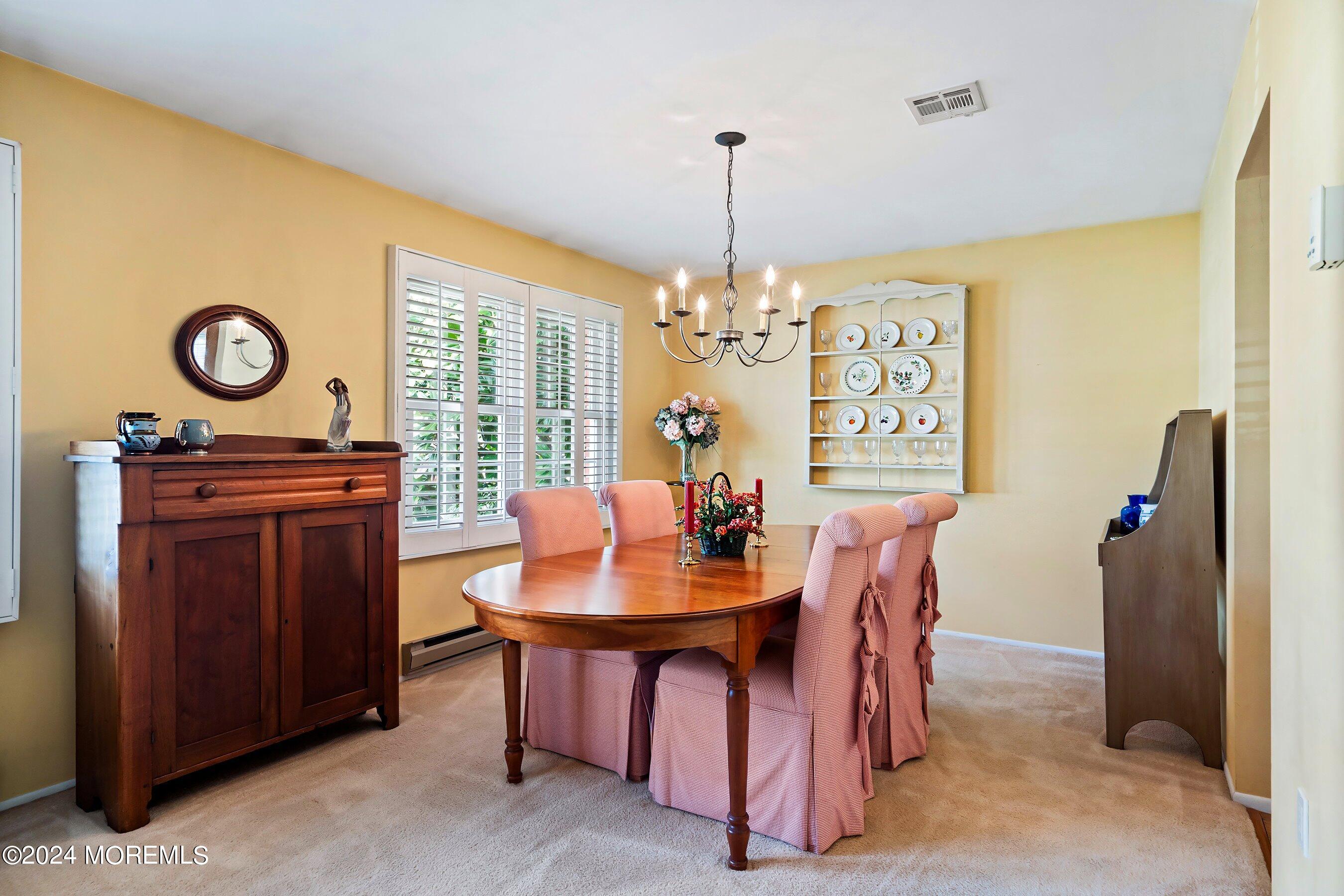 74 Meadowbrook Road Brick, NJ 08723 - Photo 6 of 35 06-Dining