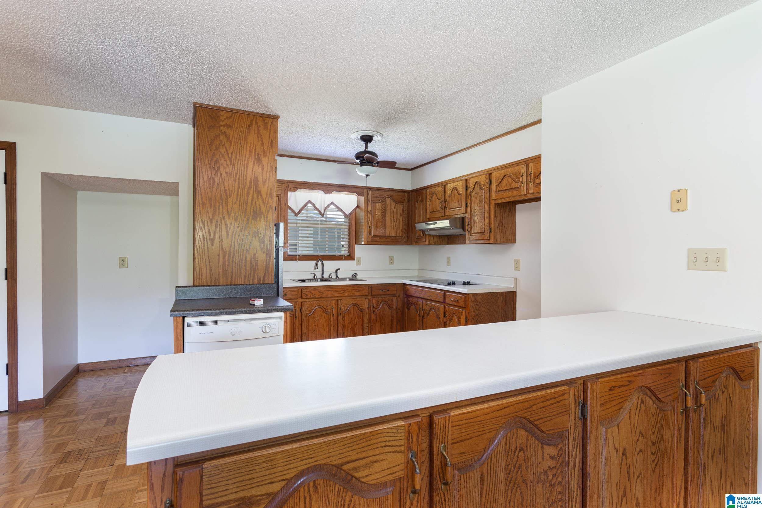 1045 Big Oak Road Ohatchee, AL 36271 - Photo 5 of 39
