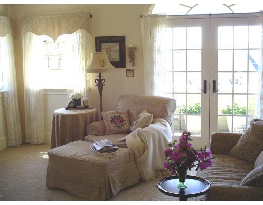 81 Crabtree Road Quincy, MA 02171 - Photo 7 of 30 Gallery Image 7