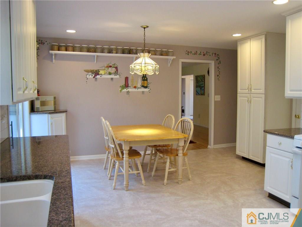 9 Academic Road East Brunswick, NJ 08816 - Photo 5 of 16 Gallery Image 5