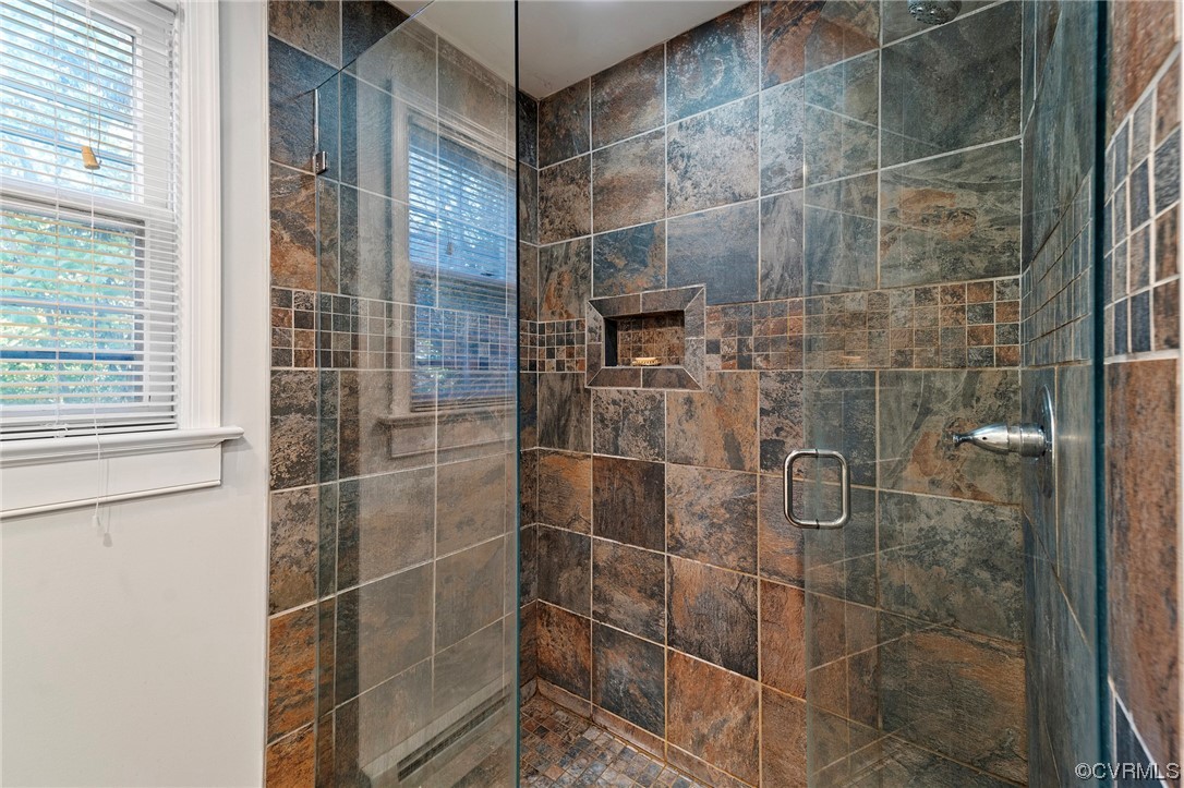 1018 Ridge Top Road Henrico, VA 23229 - Photo 12 of 33 a bathroom with a shower