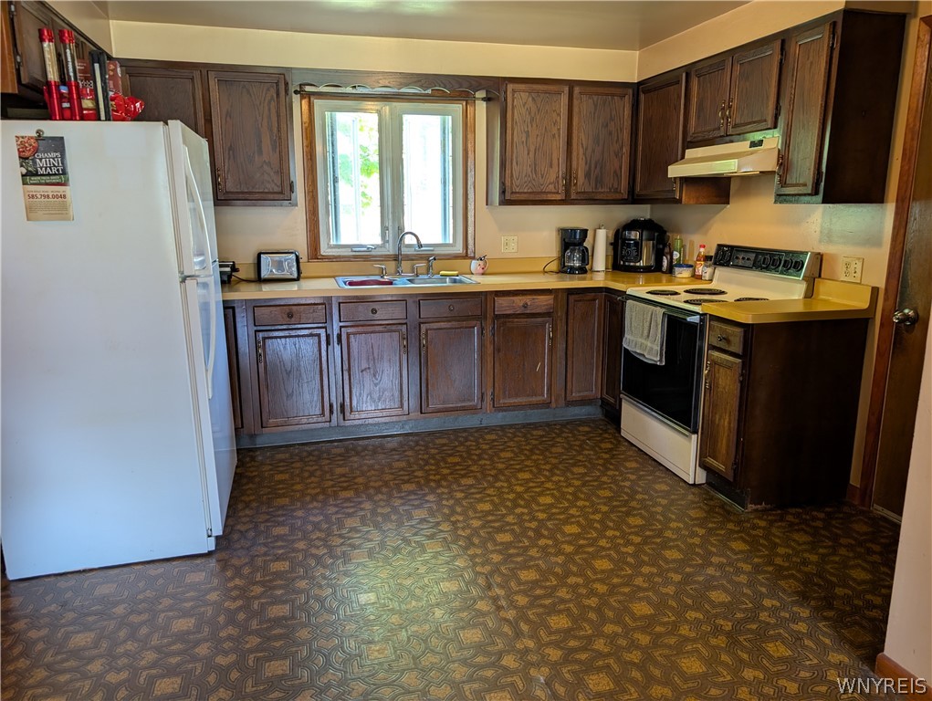 3402 Fruit Avenue Ridgeway, NY 14103 - Photo 17 of 50