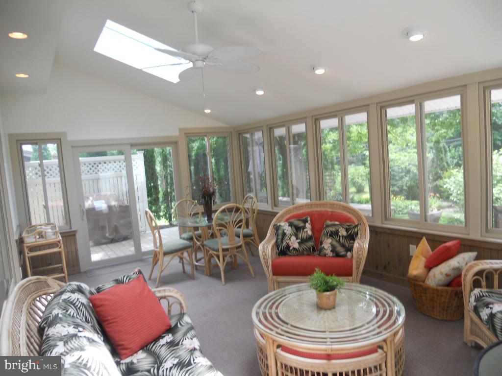 127 St Thomas Road Lancaster, PA 17601 - Photo 8 of 18