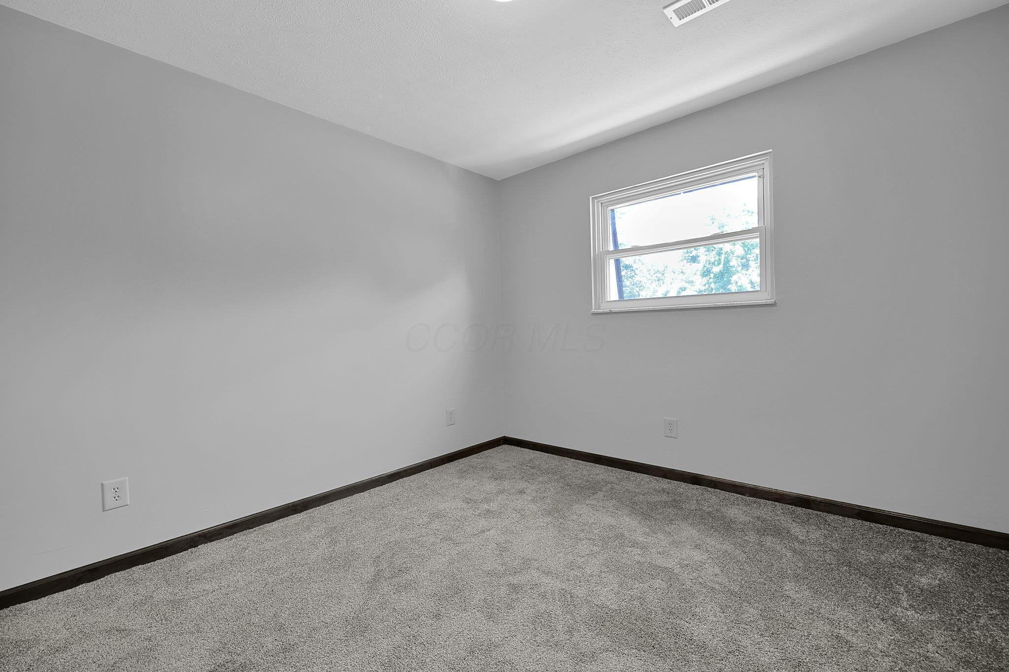 53 Neil Street, Unit 11 Delaware, OH 43015 - Photo 15 of 21 19-web-or-mls-53-neil-st