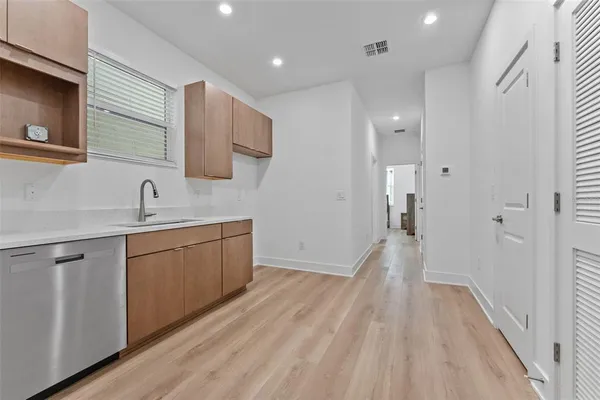 $7,500 | 1922 West Fig Street, Unit 2, Tampa, FL 33606