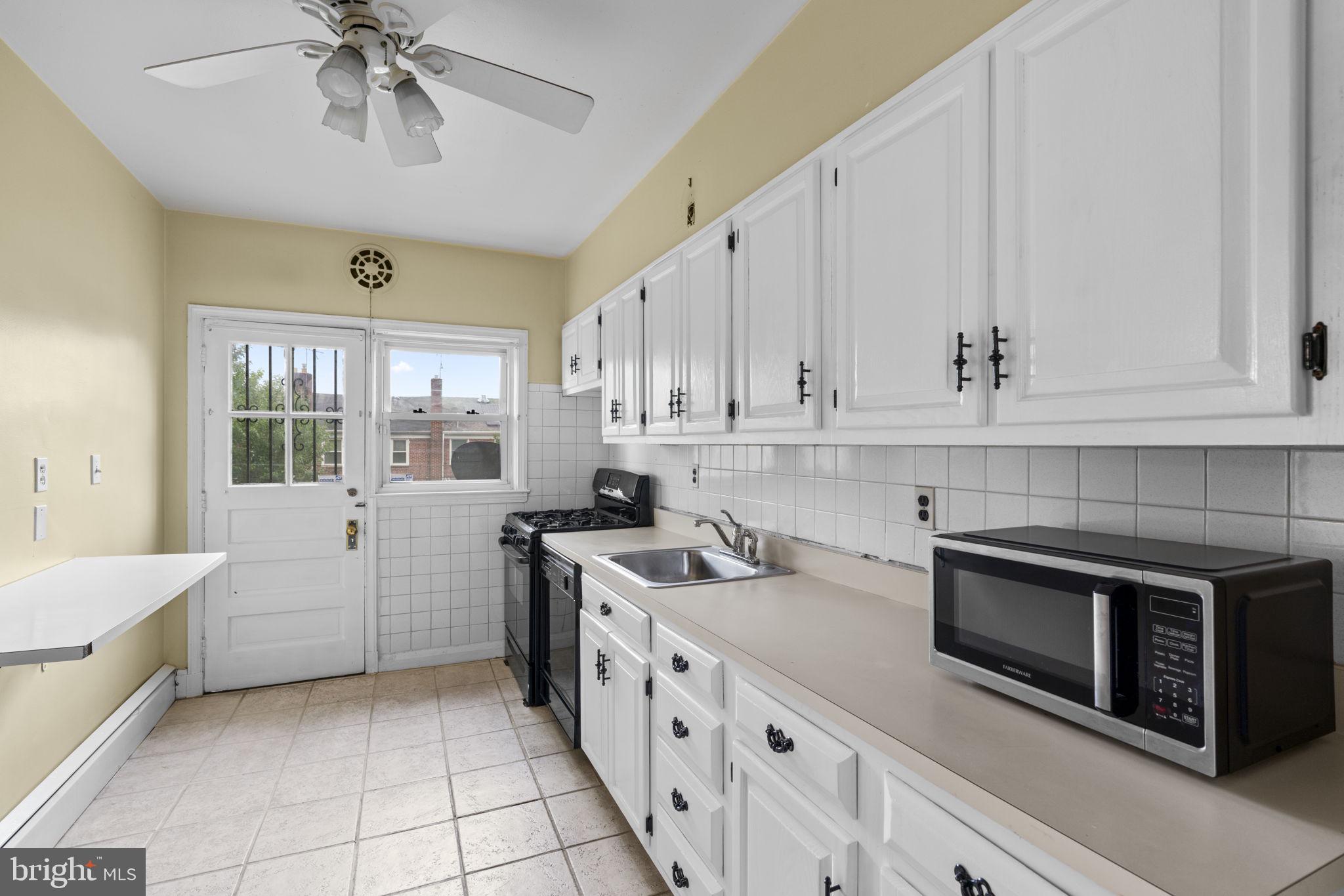 1241 Glenhaven Road Baltimore, MD 21239 - Photo 9 of 29