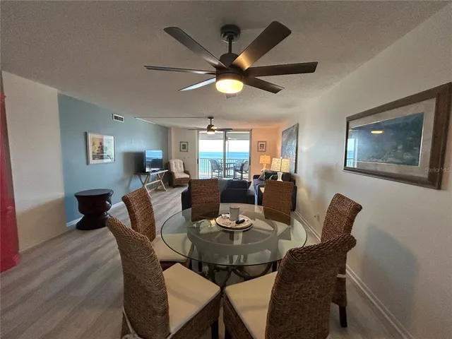 $9,000 | 4325 Gulf Of Mexico Drive, Unit 406, Longboat Key, FL 34228