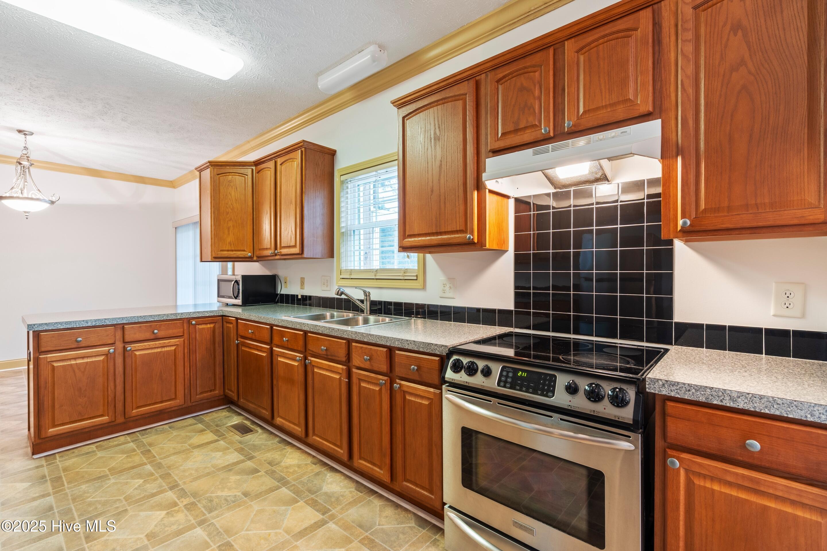 7048 Ruth Avenue Wilmington, NC 28411 - Photo 23 of 30 mls-DSC08456