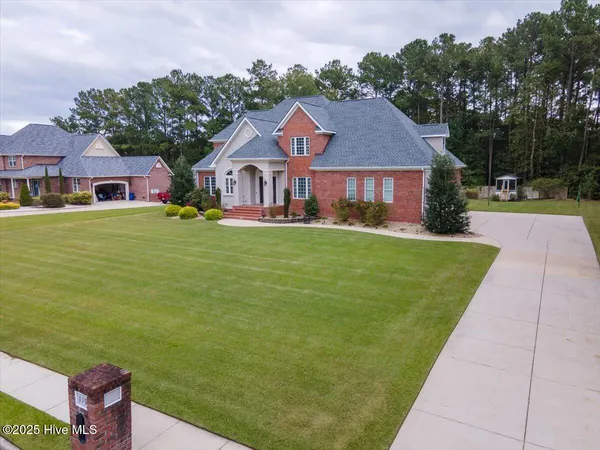 $920,000 | 119 Hawkins Landing, Jacksonville, NC 28540