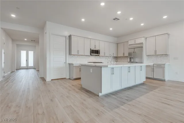 $4,950 | 12612 Heritage Hts Drive, Las Vegas, NV 89138