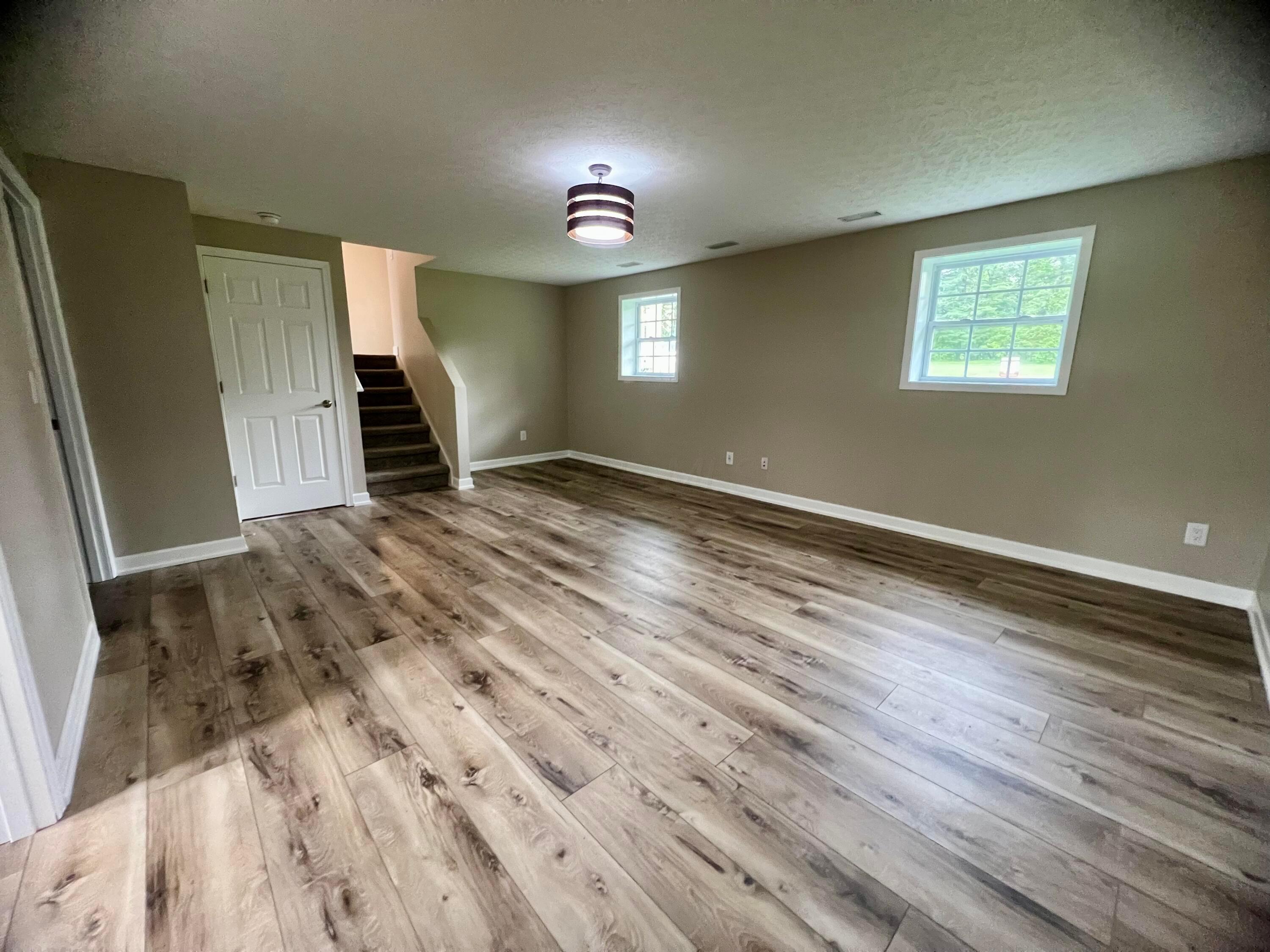 357 Carroll Eastern Road Northwest Baltimore, OH 43105 - Photo 21 of 34 Family Room