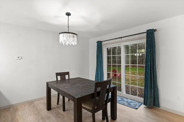 $400,000 | 3 Howards Lane, Windsor, ME 04363