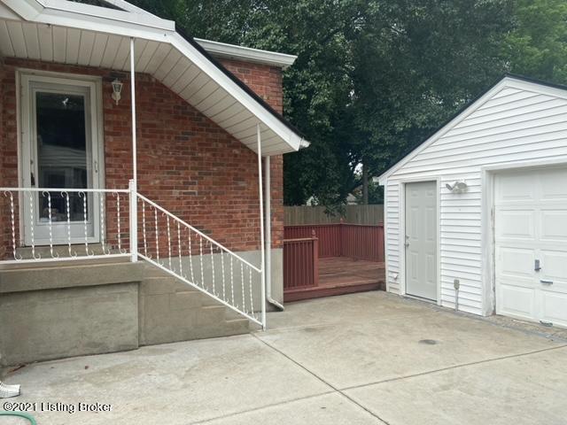 205 Merriman Road Louisville, KY 40207 - Photo 5 of 39 image6 (2)
