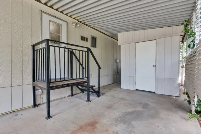 a view of an entryway with staircase