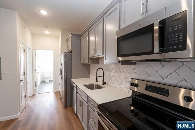 $2,000 | 72 Burroughs Place, Unit 5, Bloomfield, NJ 07003