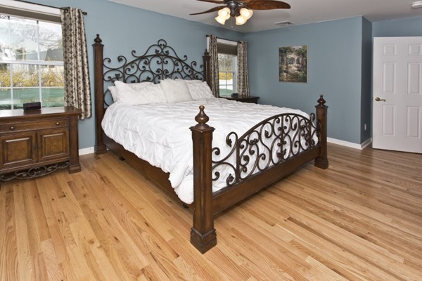 12 Roundy Road Lynnfield, MA 01940 - Photo 18 of 27 Gallery Image 18