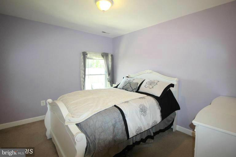 6720 Edsall Road Springfield, VA 22151 - Photo 11 of 26 Bedroom