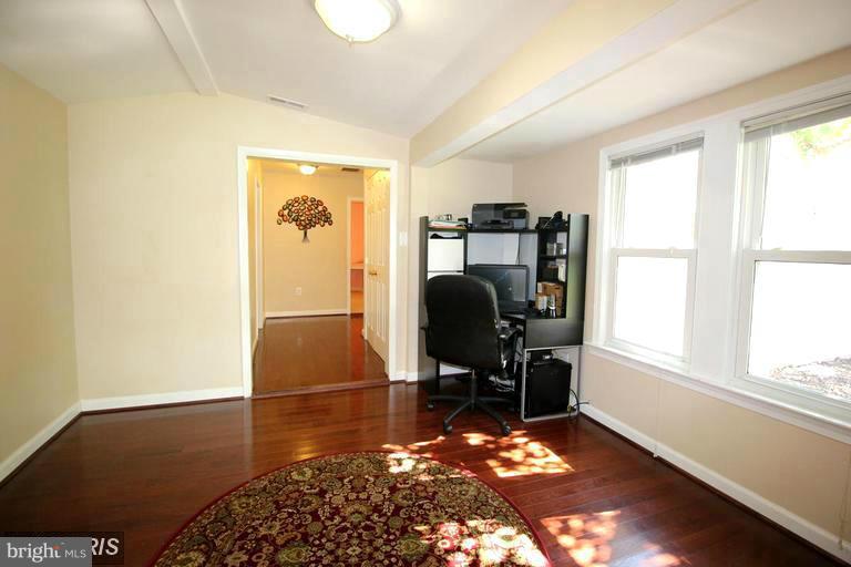 6720 Edsall Road Springfield, VA 22151 - Photo 8 of 26 Interior (General)