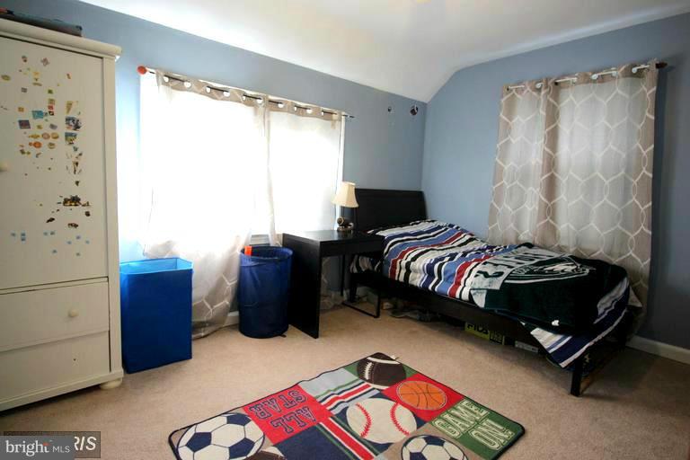 6720 Edsall Road Springfield, VA 22151 - Photo 10 of 26 Bedroom
