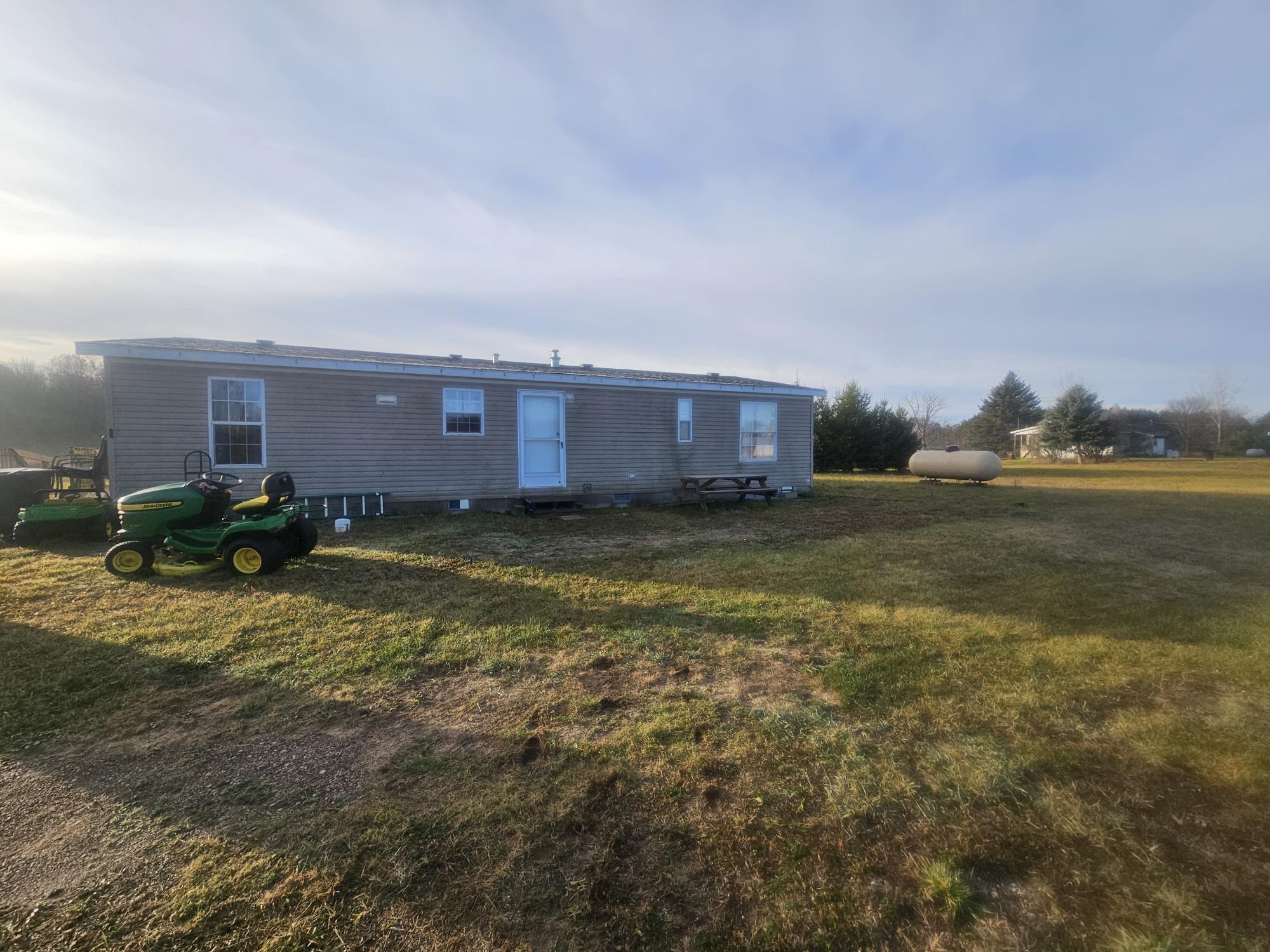 9786 West Drew Road Weidman, MI 48893 - Photo 2 of 20