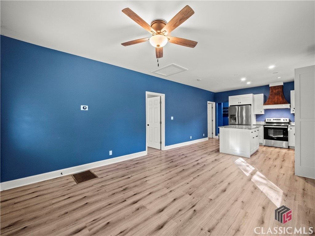463 State Street Commerce, GA 30529 - Photo 4 of 24