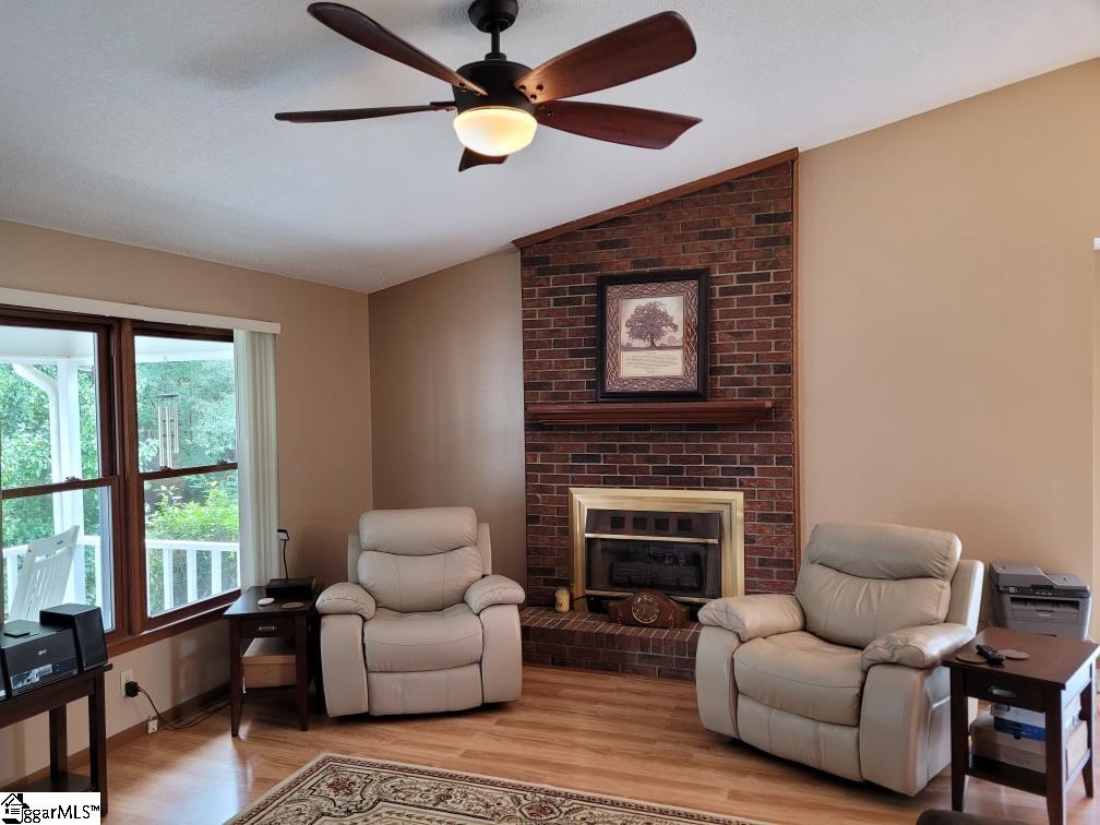 140 William Road Belton, SC 29627 - Photo 3 of 22