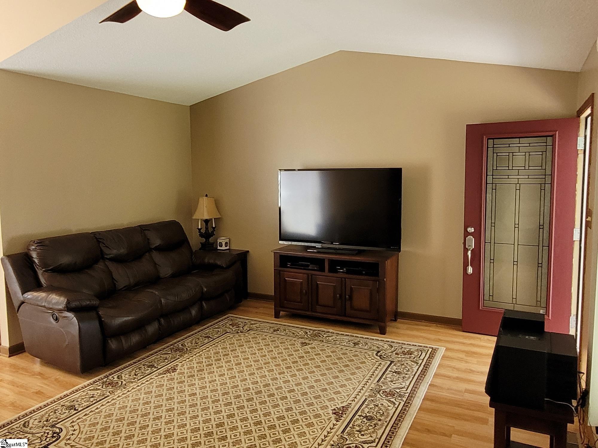 140 William Road Belton, SC 29627 - Photo 5 of 22