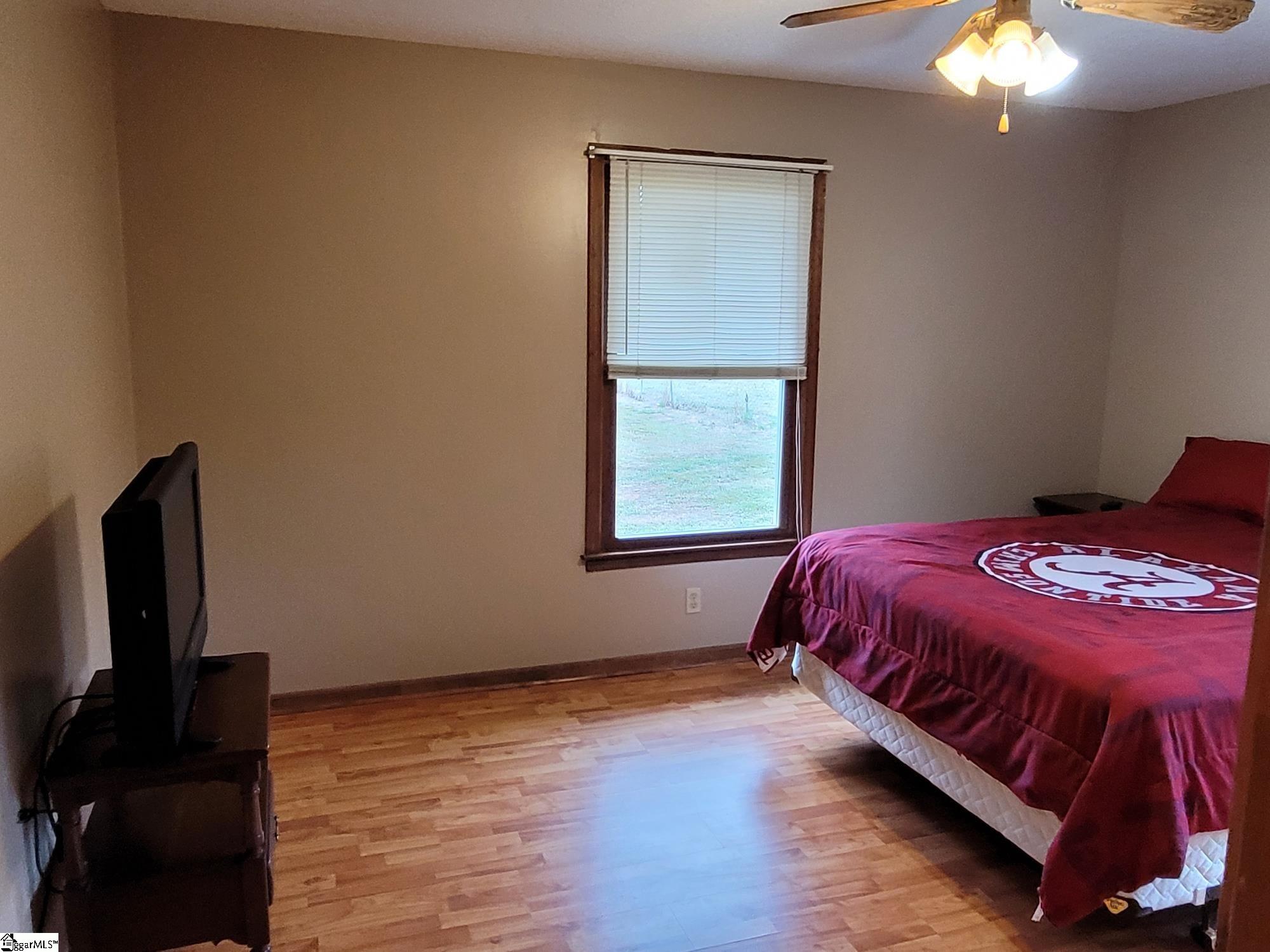 140 William Road Belton, SC 29627 - Photo 8 of 22