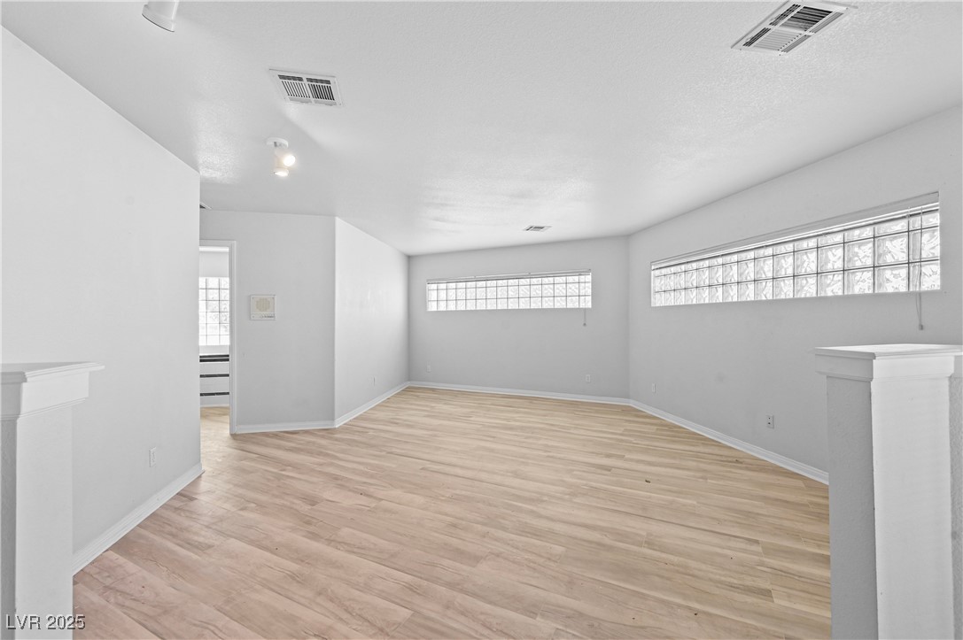 736 Kiel Street Henderson, NV 89015 - Photo 26 of 38 Downstairs "Studio Suite"
