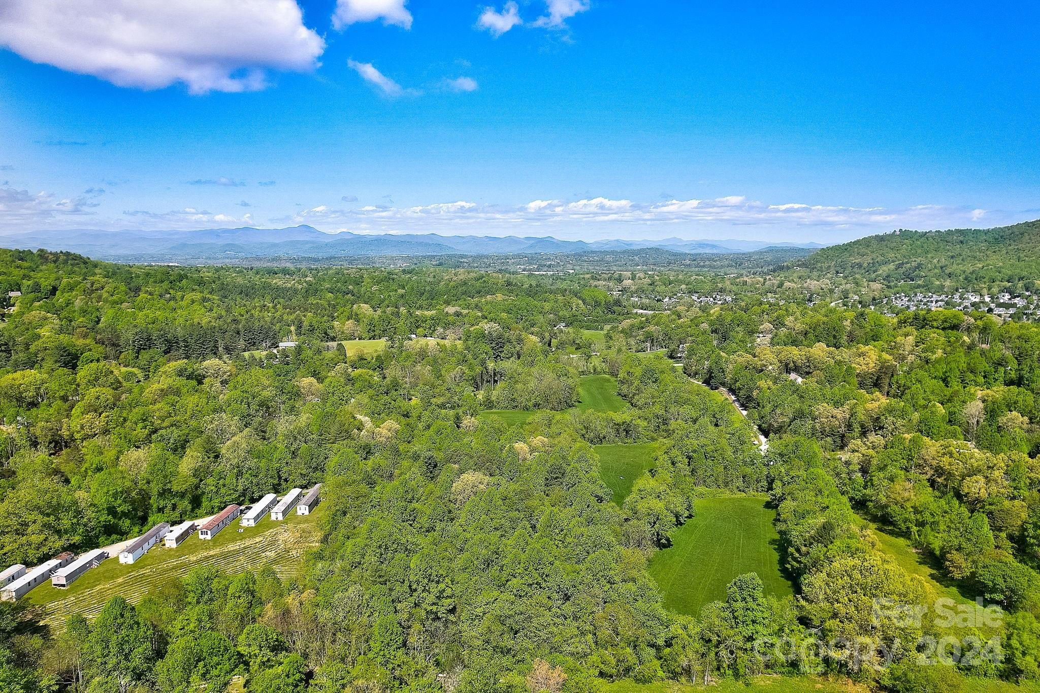 141 Livingston Road Fletcher, NC 28732 - Photo 20 of 29 Gallery Image 20