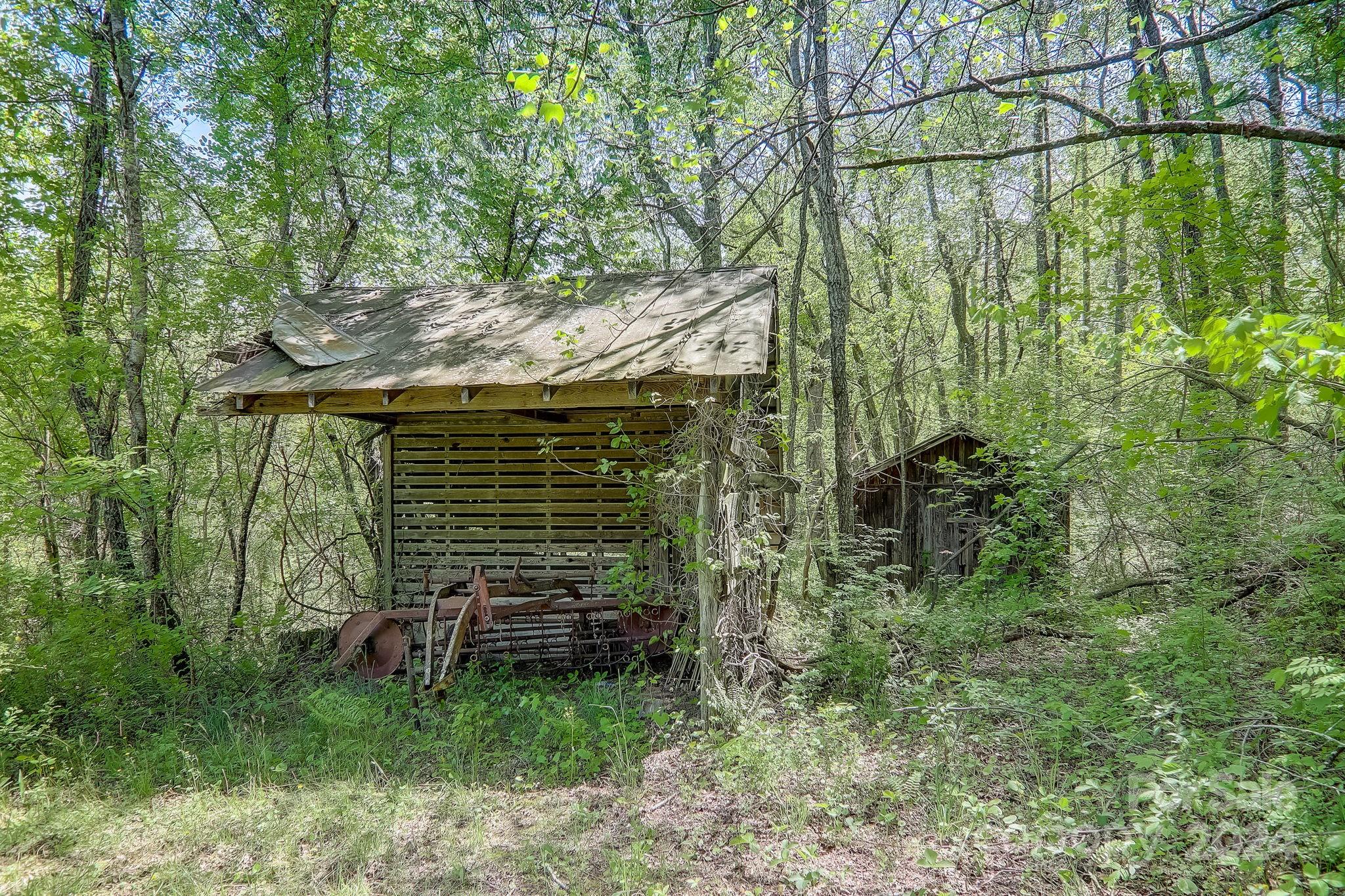 141 Livingston Road Fletcher, NC 28732 - Photo 25 of 29 Gallery Image 25