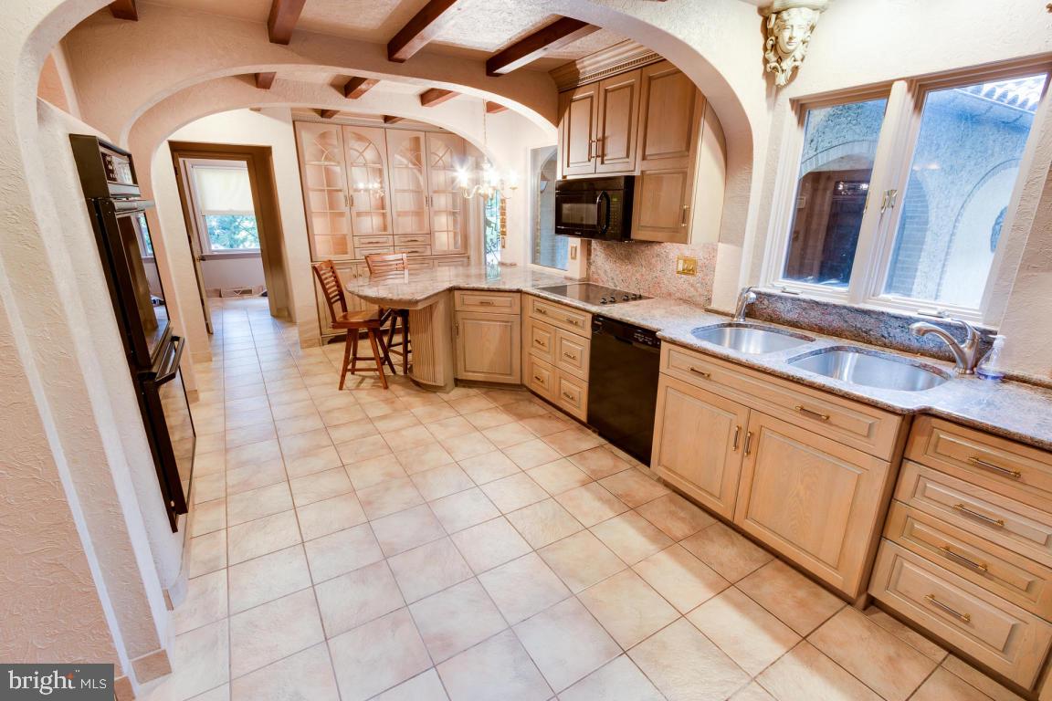 1333 Valley Road Lancaster, PA 17603 - Photo 15 of 70 Gallery Image 15