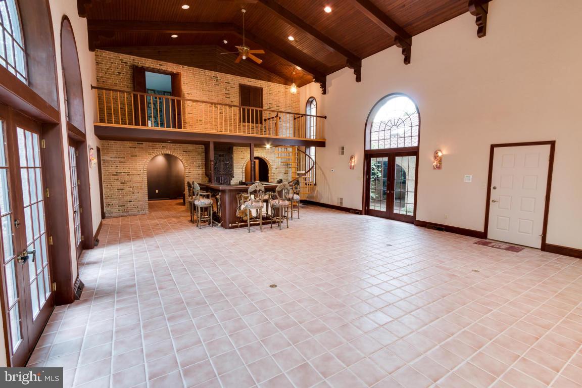 1333 Valley Road Lancaster, PA 17603 - Photo 21 of 70 Gallery Image 21