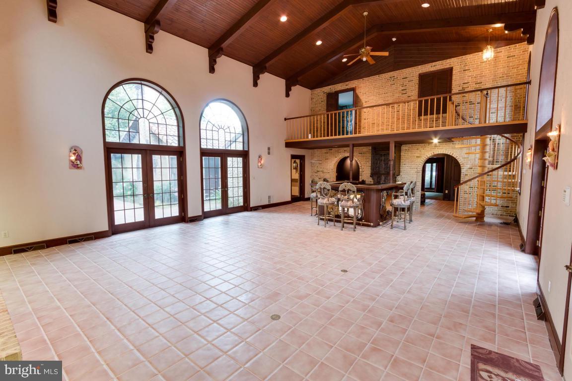 1333 Valley Road Lancaster, PA 17603 - Photo 22 of 70 Gallery Image 22