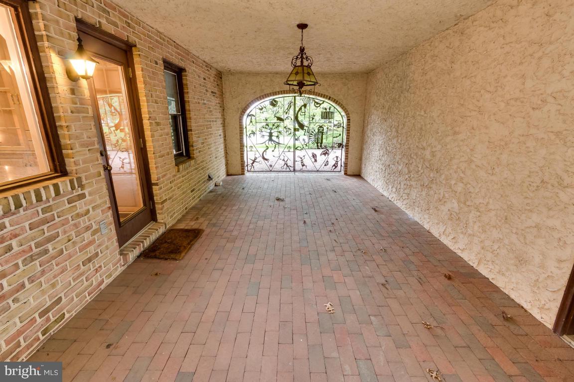 1333 Valley Road Lancaster, PA 17603 - Photo 29 of 70 Gallery Image 29