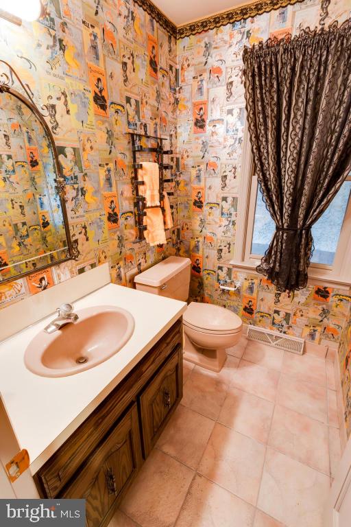 1333 Valley Road Lancaster, PA 17603 - Photo 32 of 70 Gallery Image 32