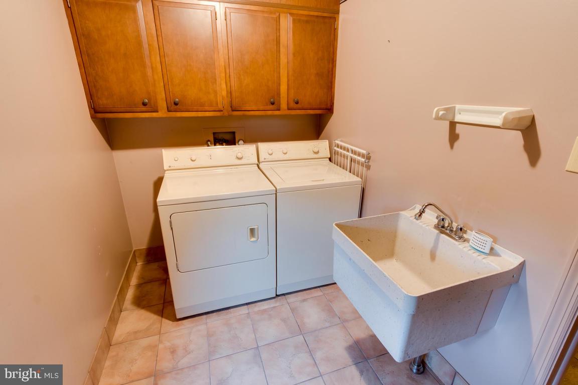 1333 Valley Road Lancaster, PA 17603 - Photo 33 of 70 Gallery Image 33