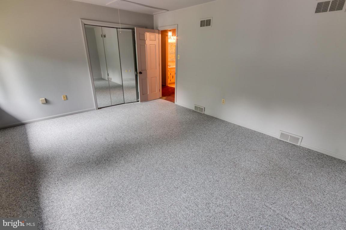 1333 Valley Road Lancaster, PA 17603 - Photo 53 of 70 Gallery Image 53
