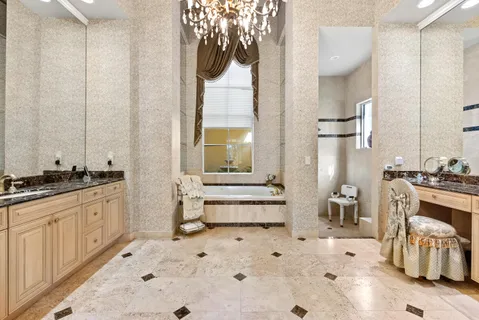 $2,350,000 | 7546 Hawks Landing Drive, West Palm Beach, FL 33412