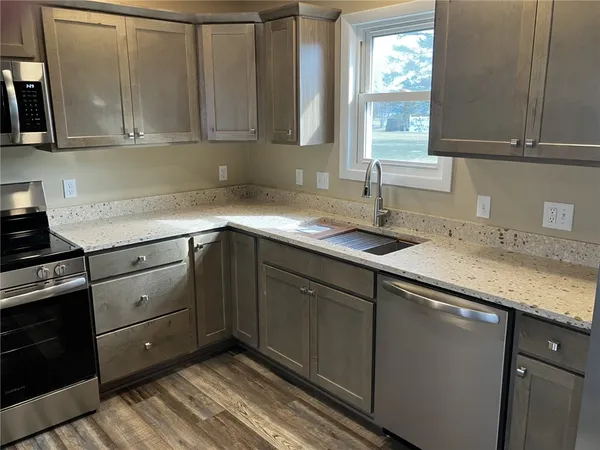 $214,900 | 98 Norris Drive, Waterloo, NY 13165