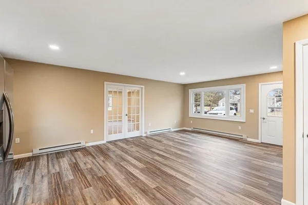 $199,900 | 98 Norris Drive, Waterloo, NY 13165