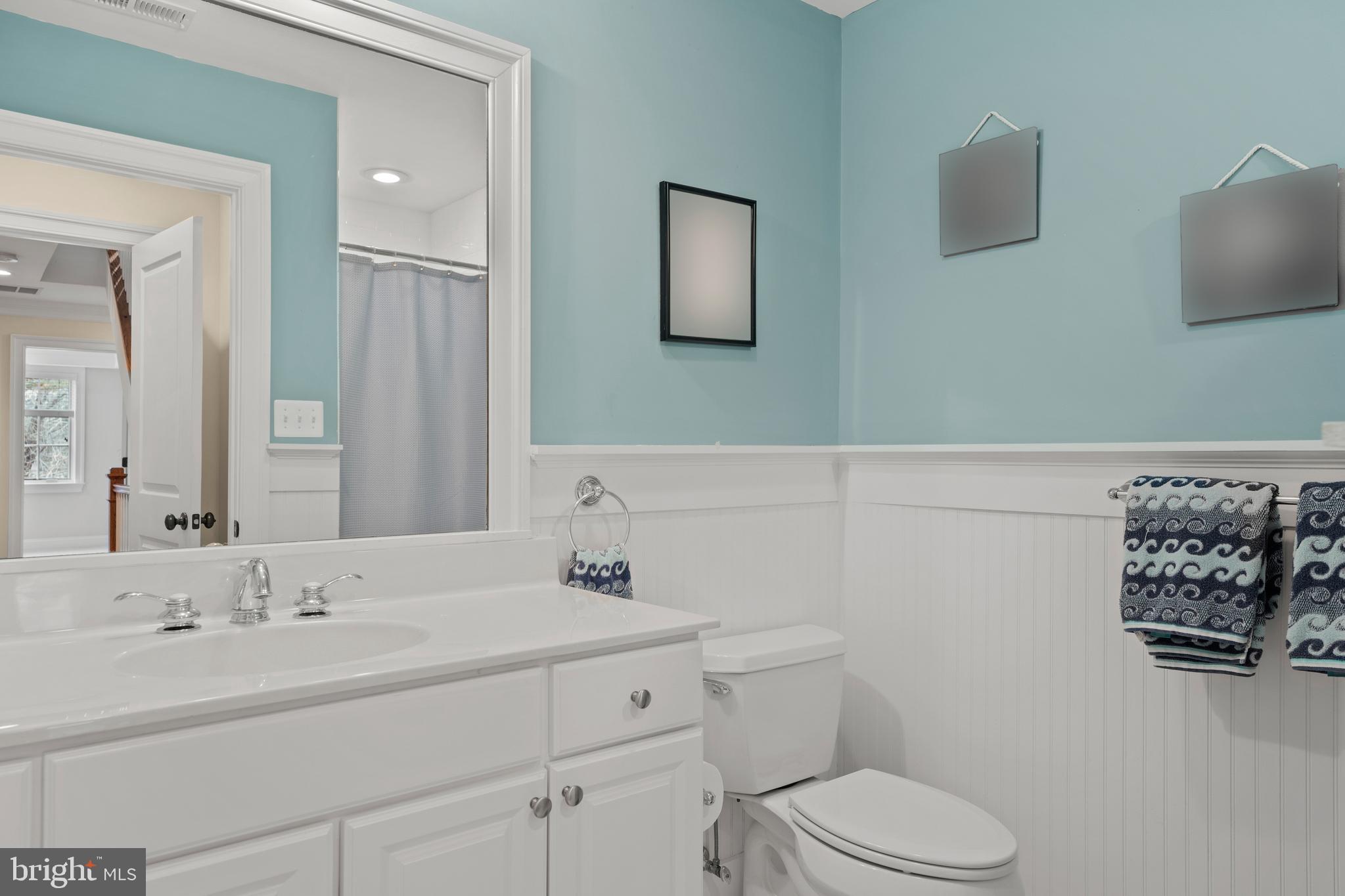 8914 Courts Way Silver Spring, MD 20910 - Photo 28 of 48 Hall Bathroom