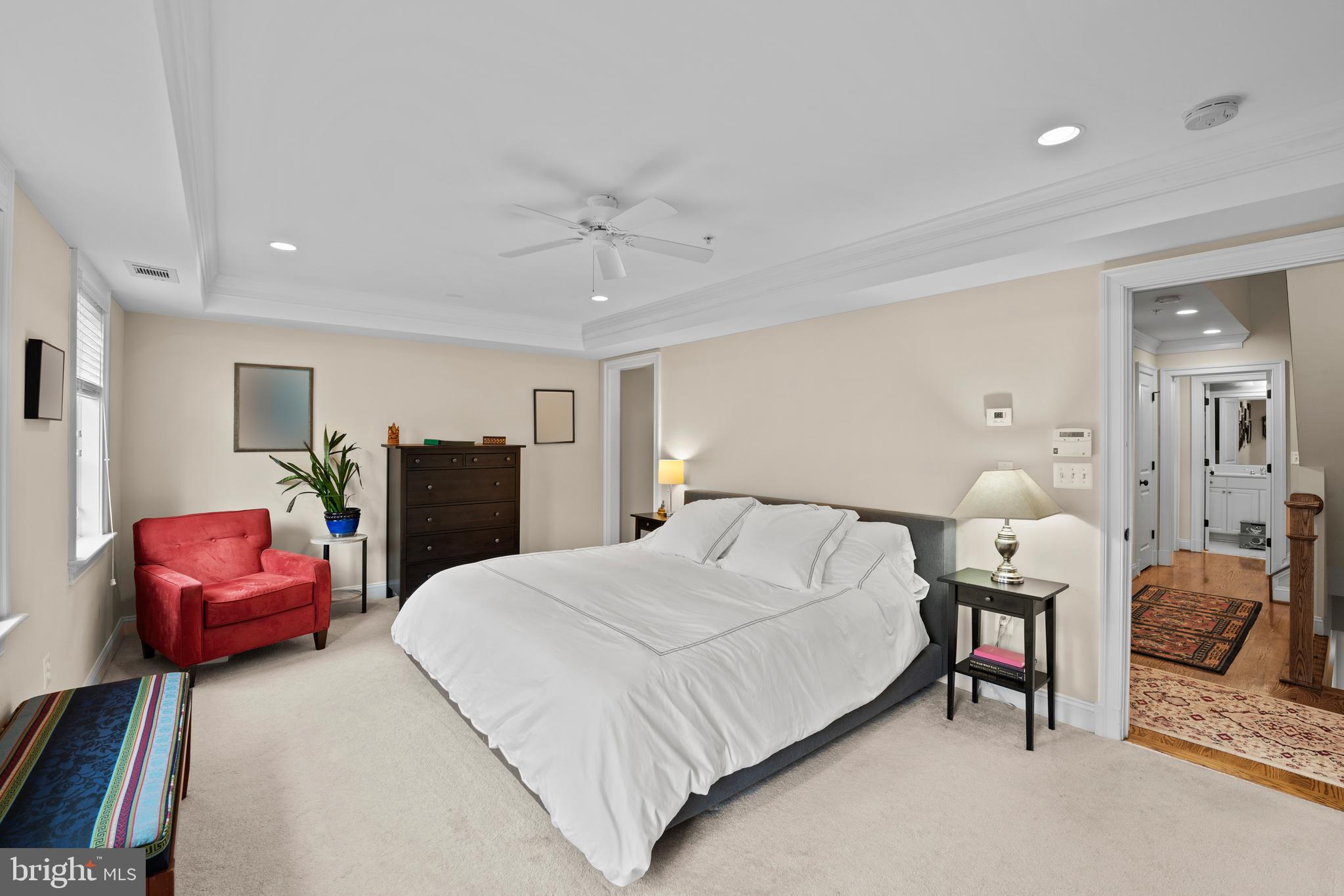 8914 Courts Way Silver Spring, MD 20910 - Photo 4 of 48 Owners Suite
