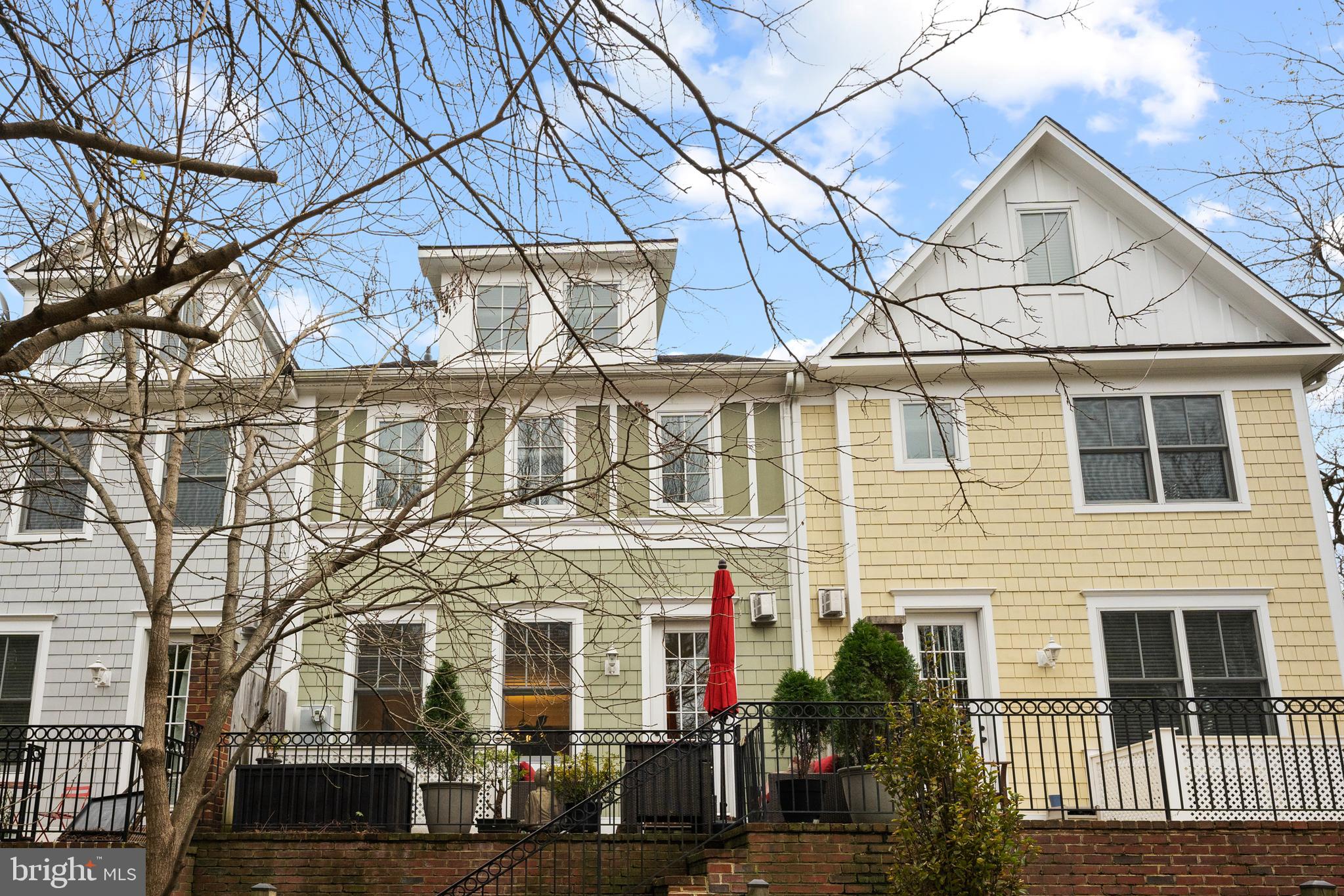 8914 Courts Way Silver Spring, MD 20910 - Photo 41 of 48 Rear Elevation