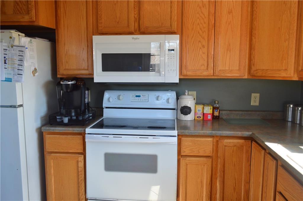 1147 Ferndale Lane Springfield, OH 45503 - Photo 6 of 15