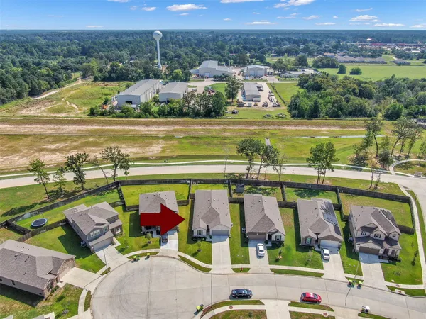 $2,300 | 614 Coyote Canyon, Magnolia, TX 77354