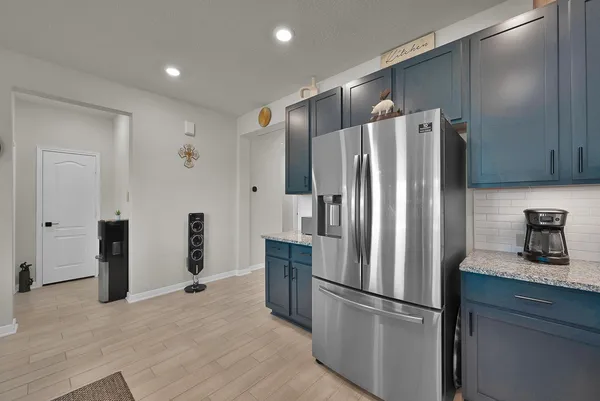 $2,300 | 614 Coyote Canyon, Magnolia, TX 77354