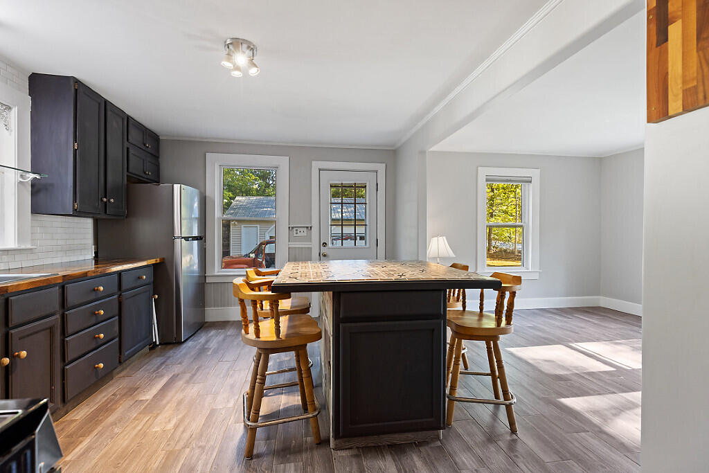 1278 Naples Road Harrison, ME 04040 - Photo 14 of 84 Kitchen